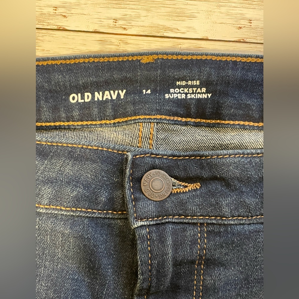 🆕 Old Navy Women’s Mid-Rise Rockstar Super-Skinny Jeans 14 Large Dark Wash - Picture 13 of 16